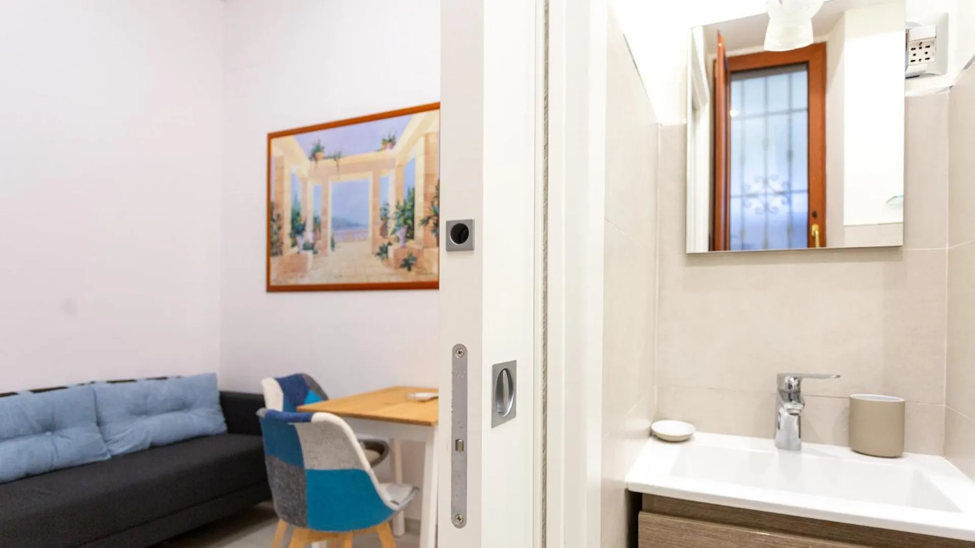 Sanseverino Apartment Naples Italy